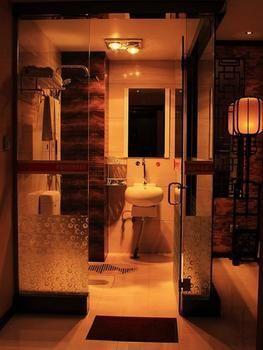Lucky 5 Million Express Hotel Yuxi 昆明 エクステリア 写真